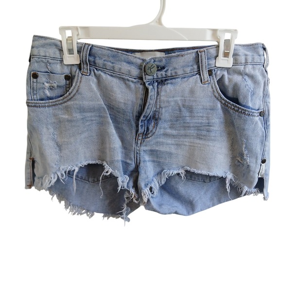 One Teaspoon Pants - One Teaspoon Marlons‎ Bleach Destroyed Frayed Hem Denim Shorts Size 29